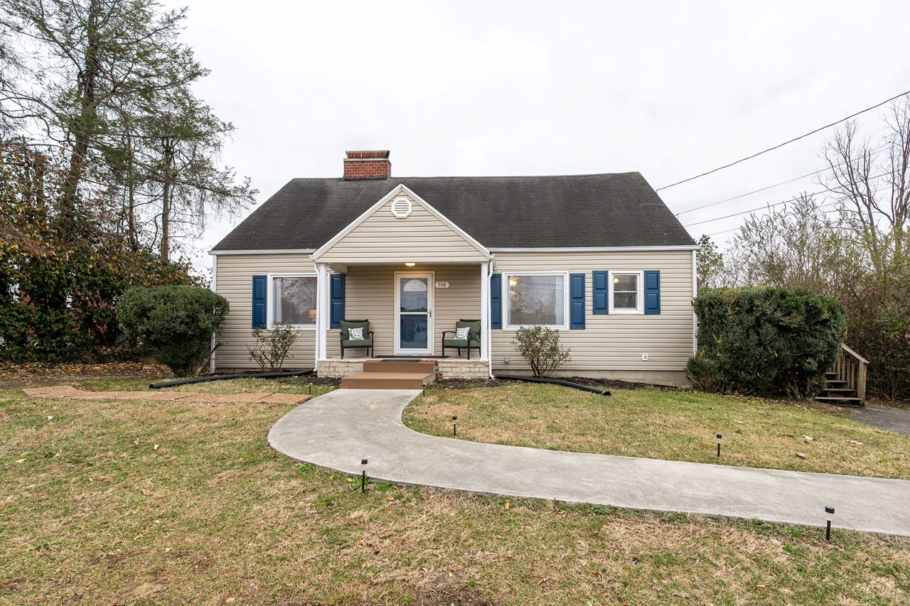 508 East Main St.